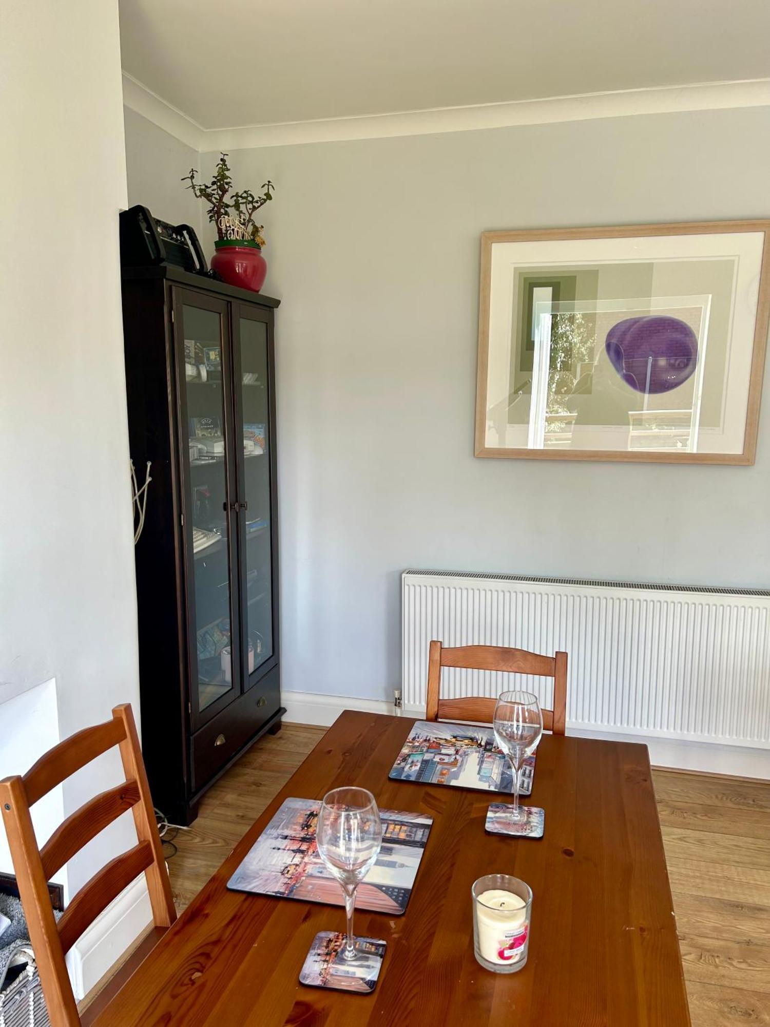 Lovely, Large Double Bedroom With Park View In Home Hazel Grove Экстерьер фото
