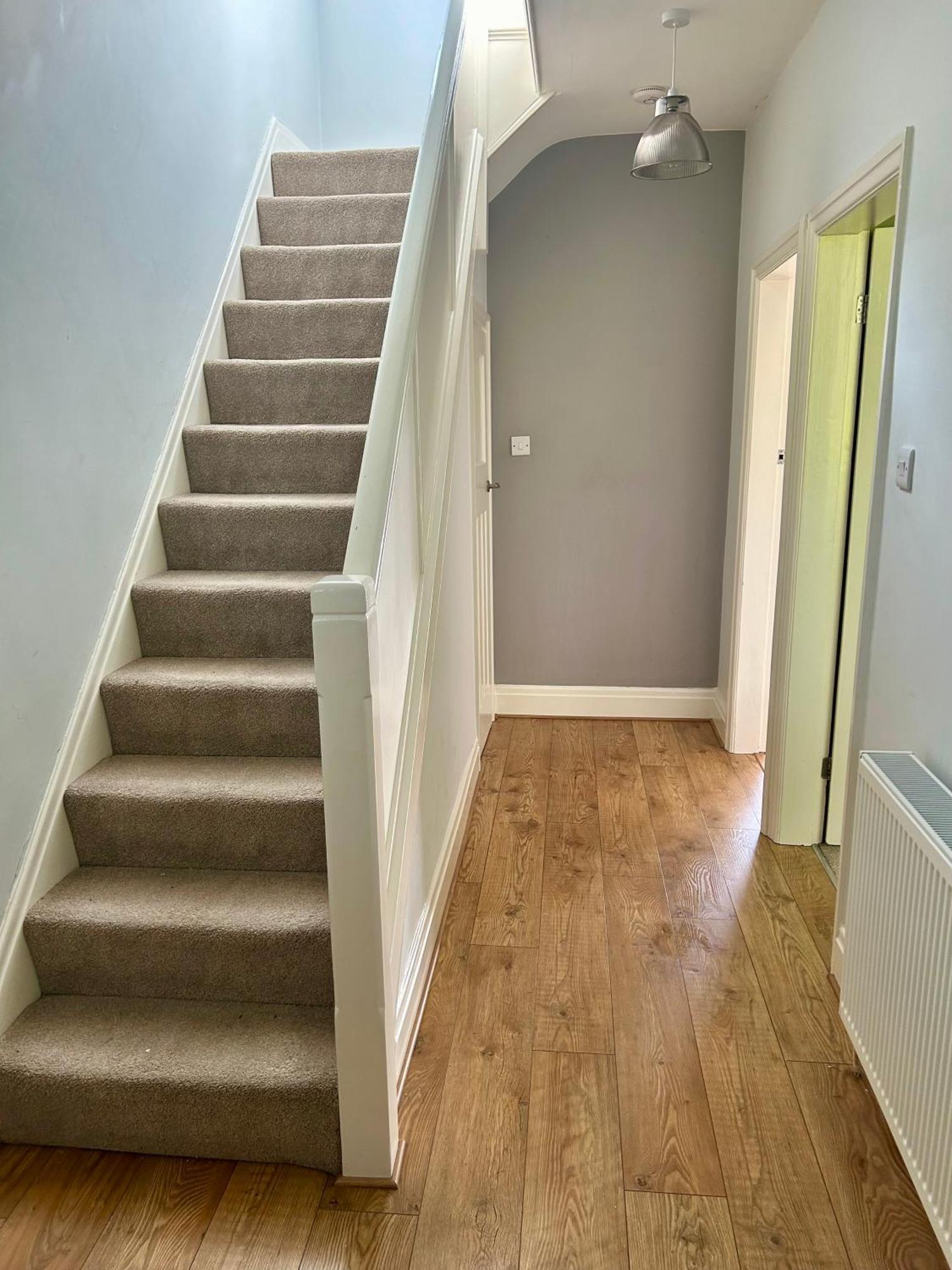 Lovely, Large Double Bedroom With Park View In Home Hazel Grove Экстерьер фото